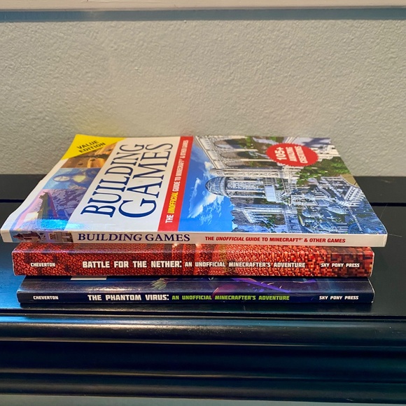 🟩 Minecraft & Game *3 Books* Building Games, Battle for Nether, Phantom Virus - Picture 3 of 9